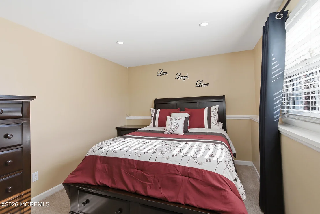 Photo of 3148 Oceanic Drive
