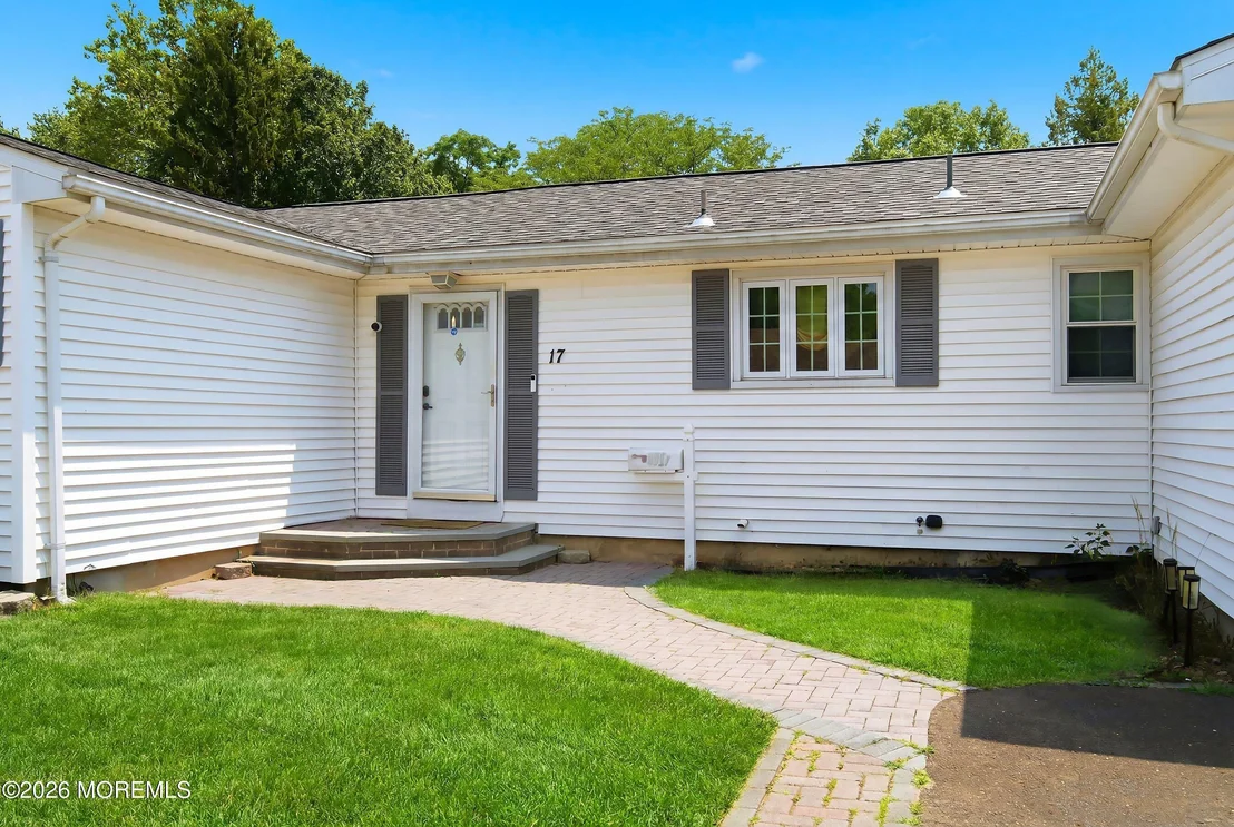 Photo of 17 Knoll Terrace