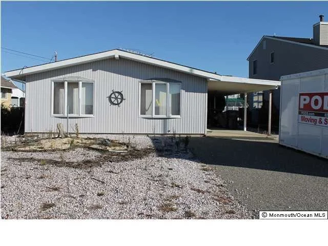 Photo of 348 Silver Bay Road
