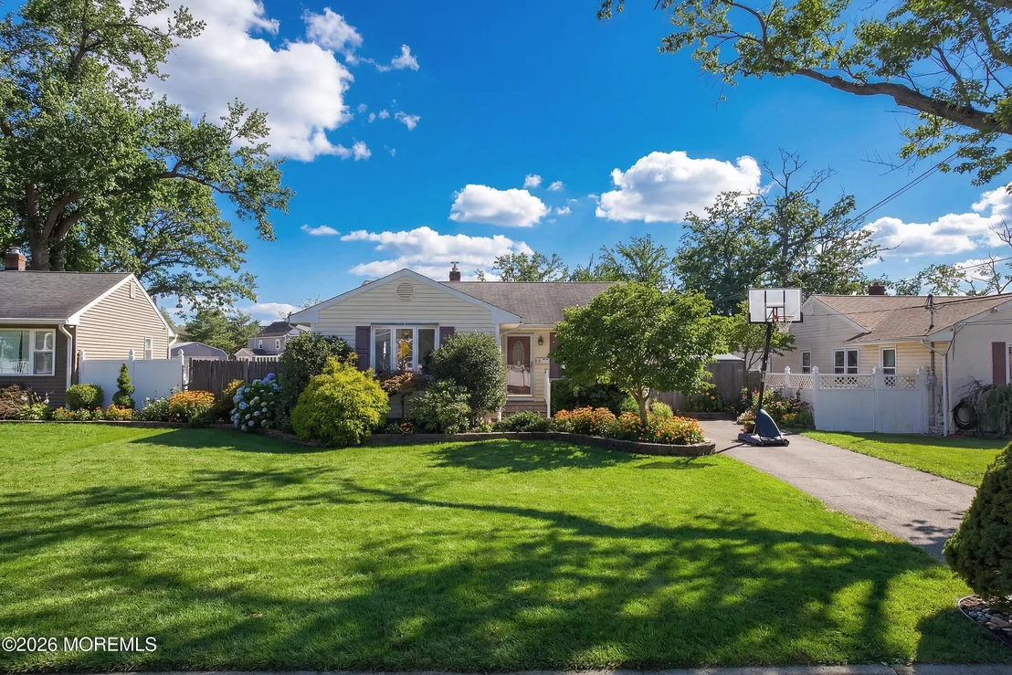 Photo of 52 Sunset Avenue