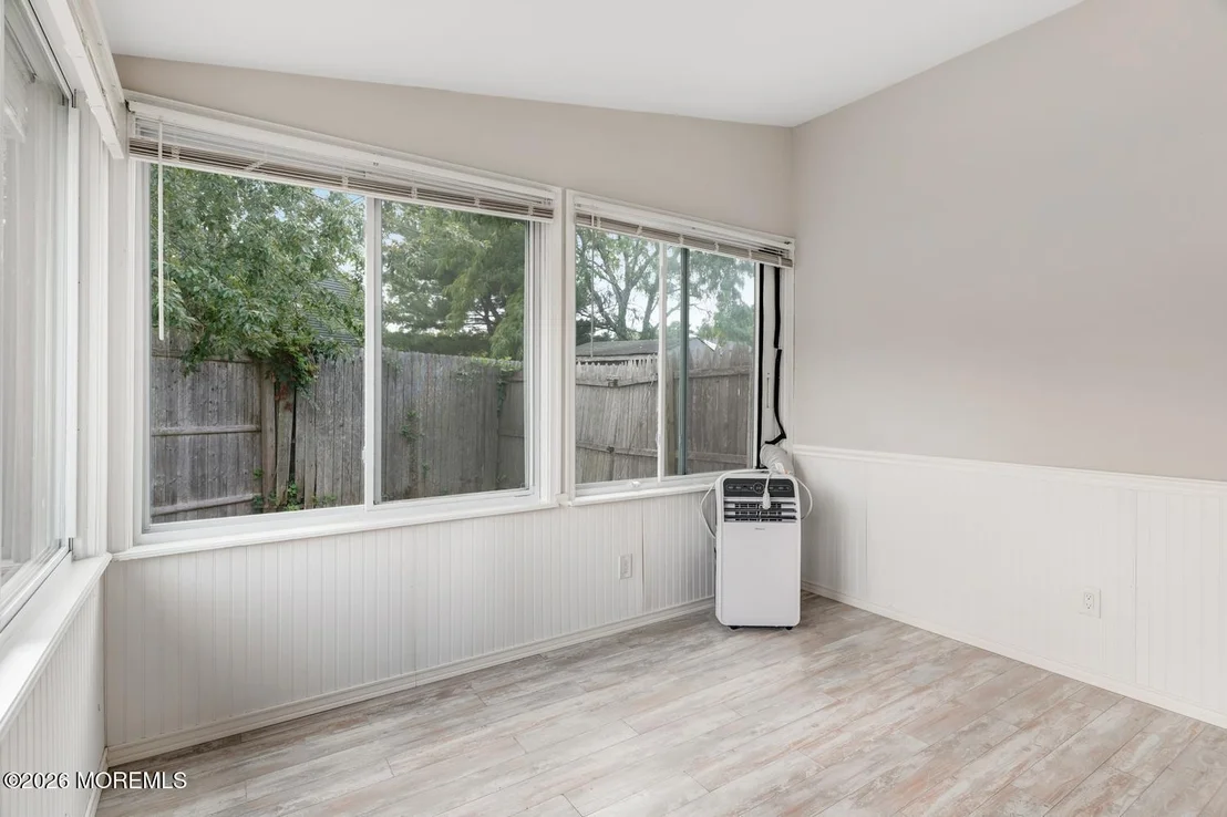 Photo of 56 Georgetown Boulevard