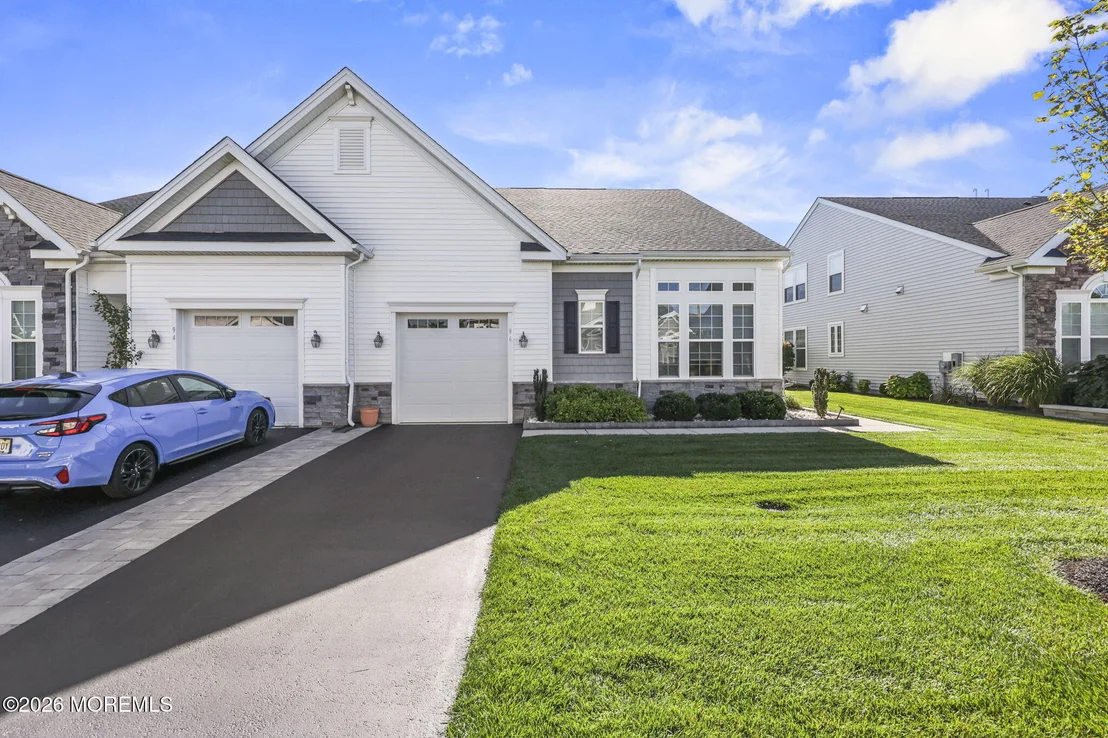 Photo of 96 Starlight Drive