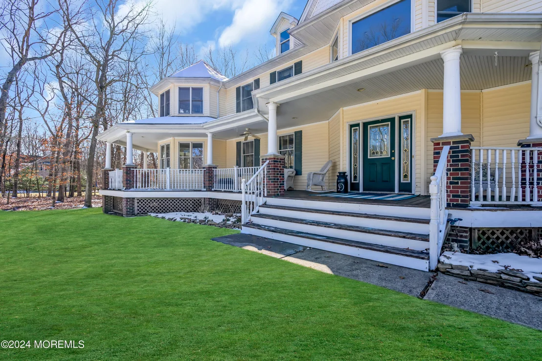 Photo of 394 Black Oak Road
