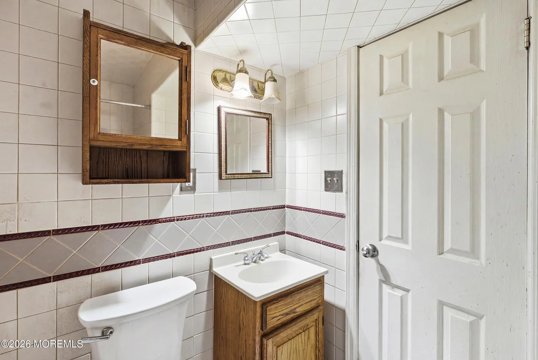 Photo of 652 Brookside Drive