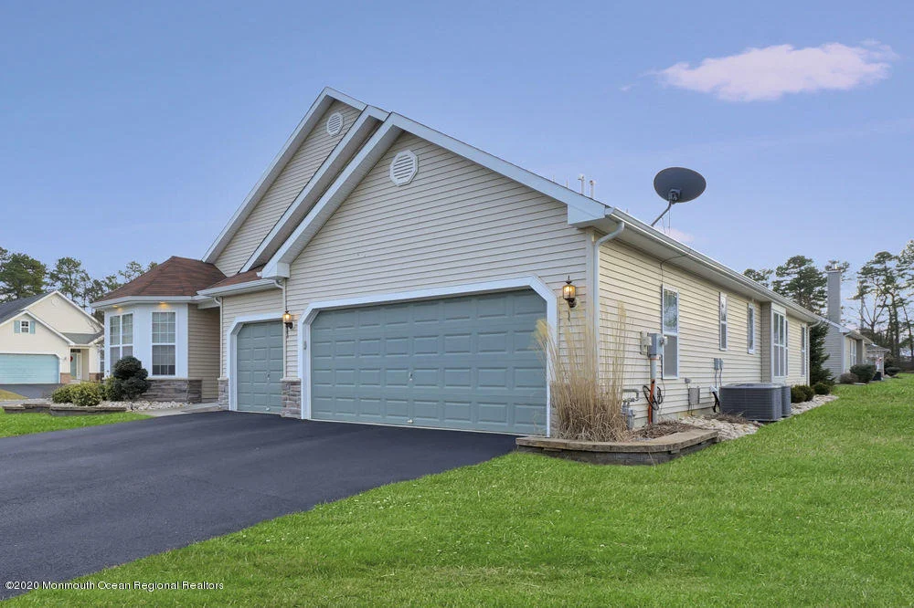 Photo of 1 Woodview Drive