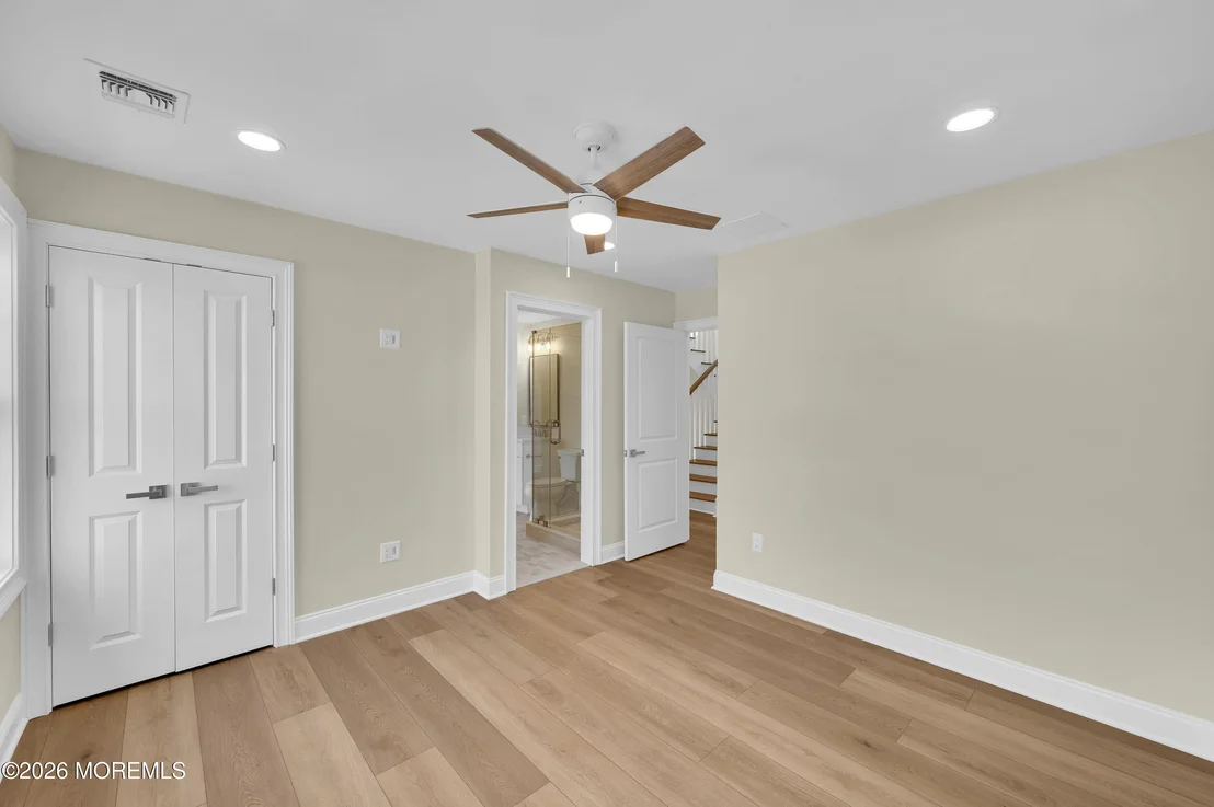 Photo of 105 Fifth Avenue