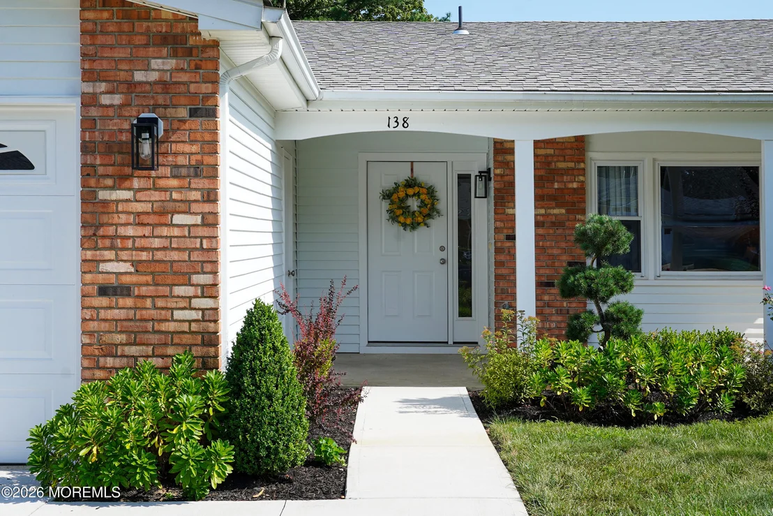 Photo of 138 Courtshire Drive