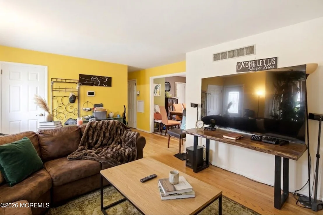 Photo of 766 Bennetts Mills Road