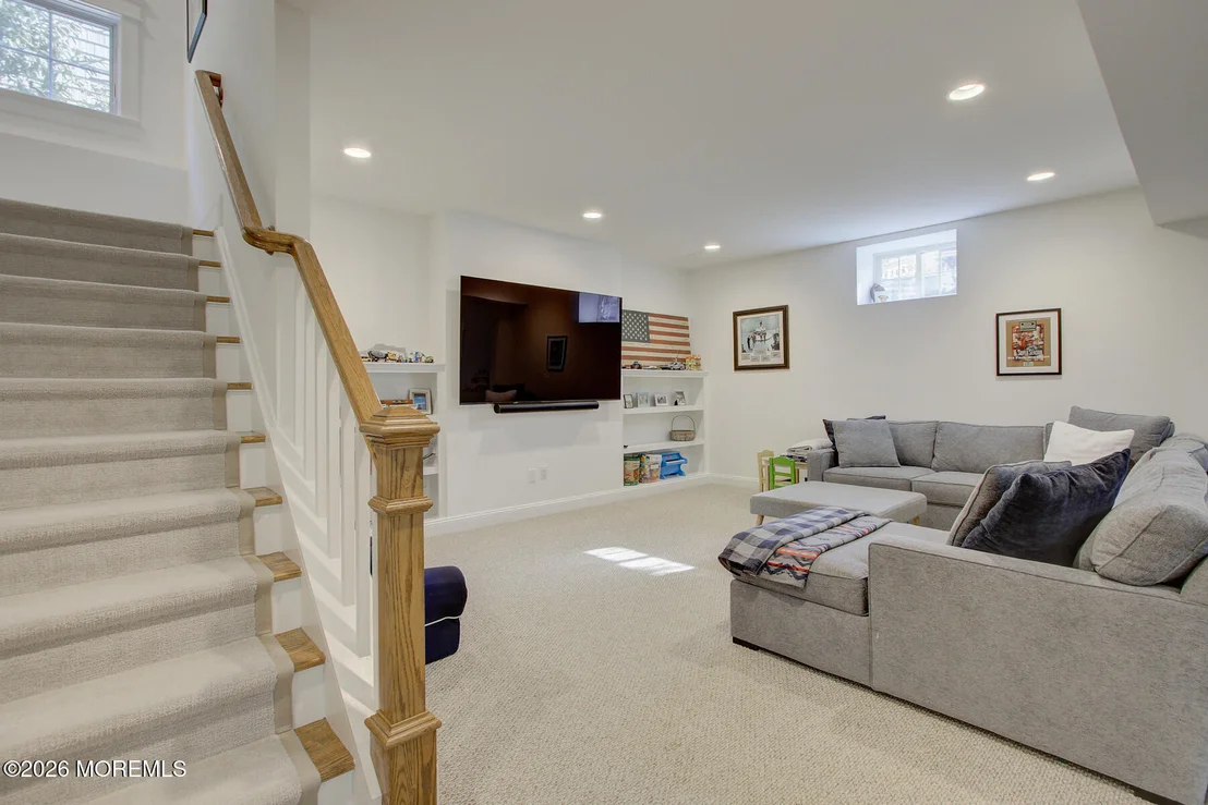 Photo of 42 Forrest Avenue