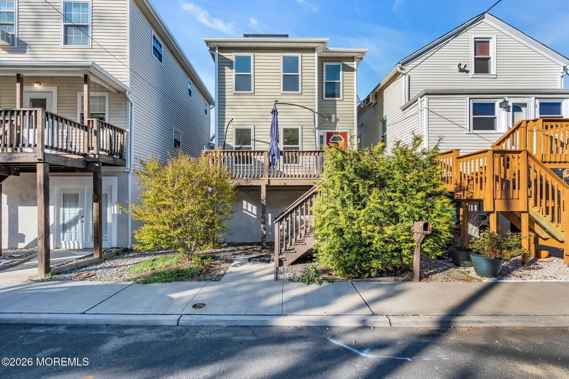 Photo of 13 Locust Street