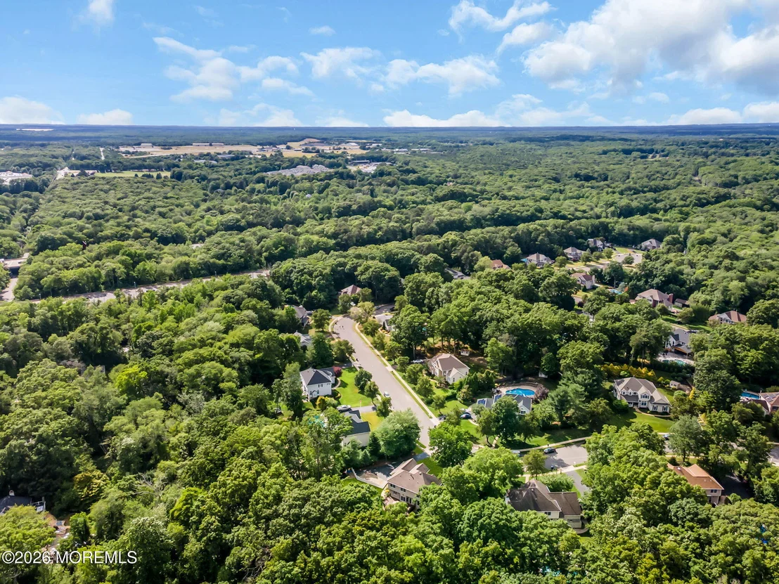 Photo of 2093 Overbrook Drive