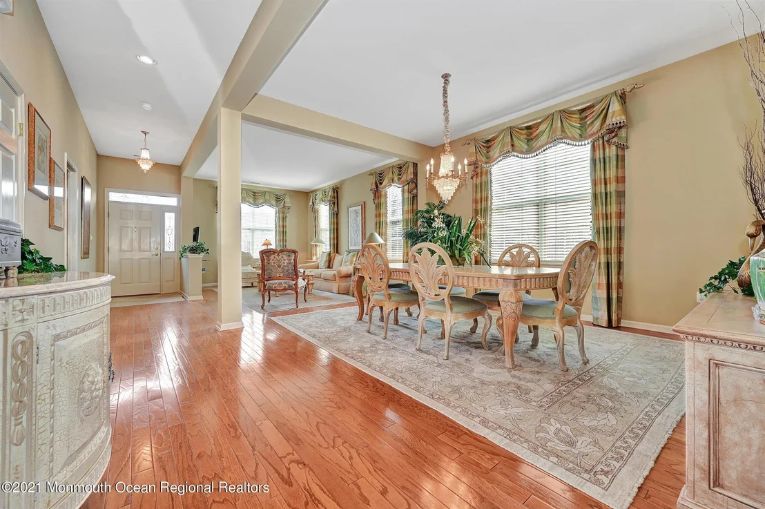 Photo of 41 Portchester Drive