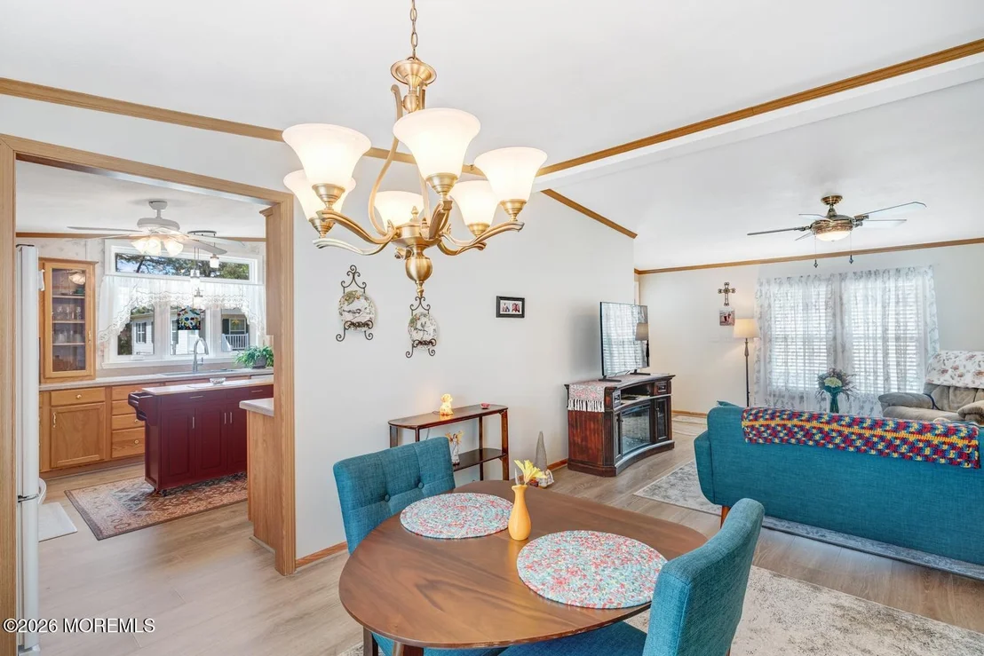 Photo of 902 Oak Ridge Terrace