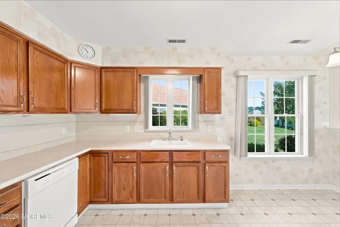 Photo of 29 N Baker Drive