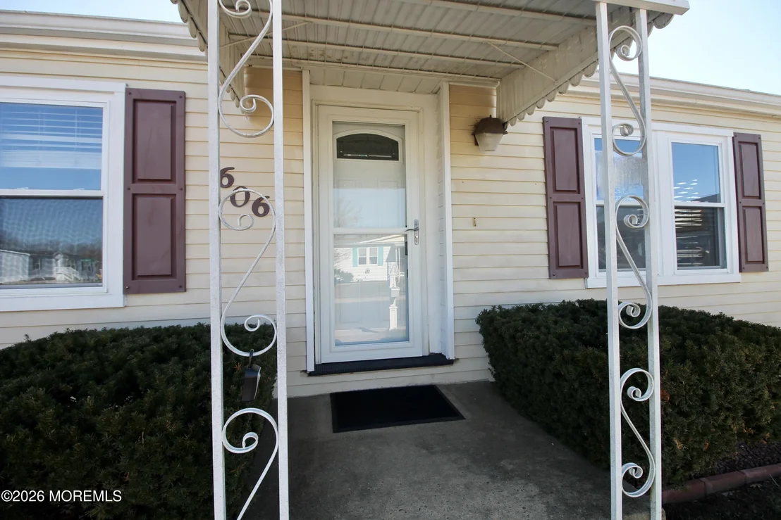 Photo of 606 Jerome Place