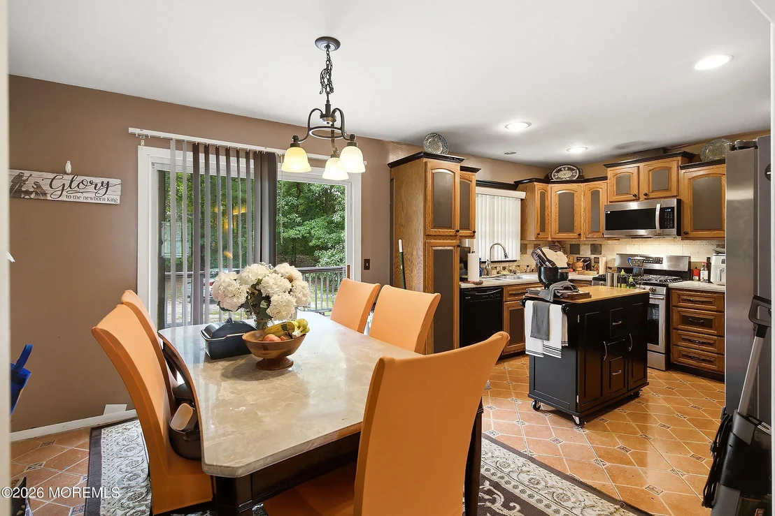 Photo of 766 Bennetts Mills Road