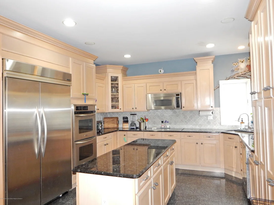 Photo of 1015 Devon Street