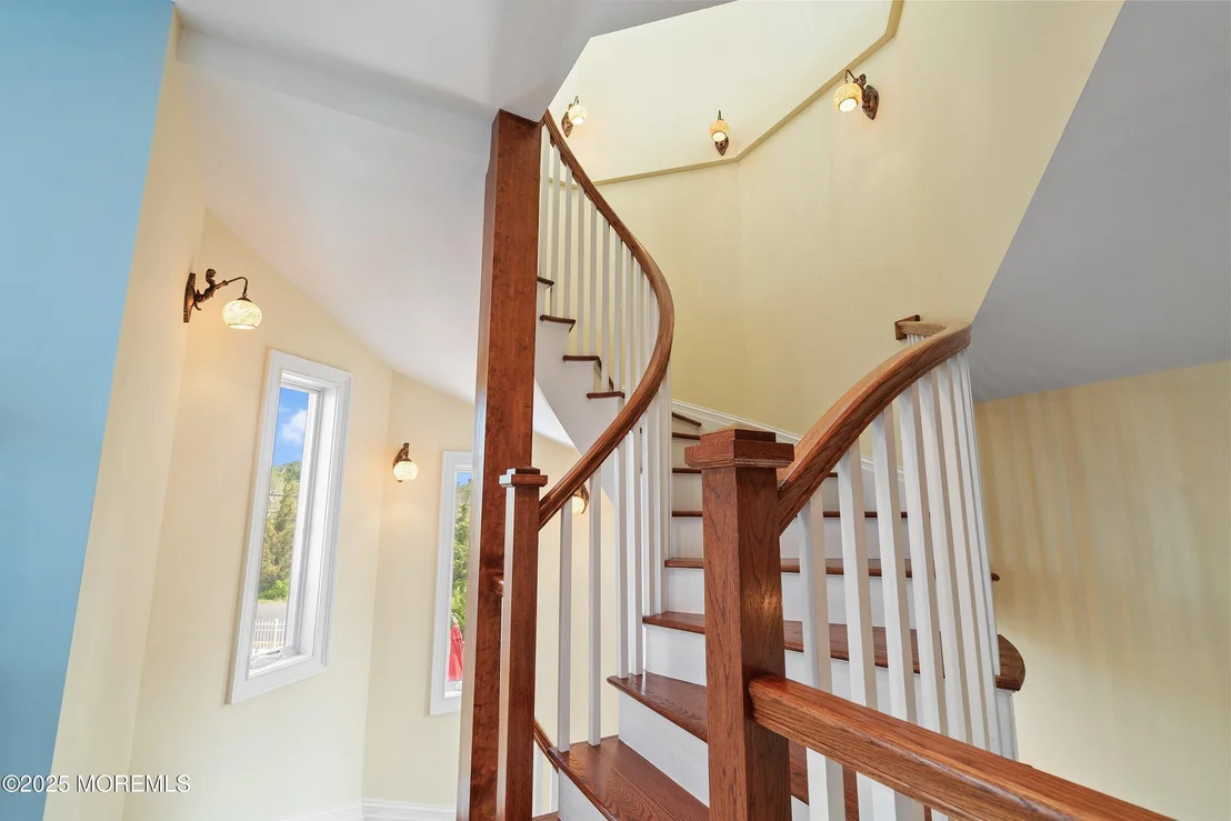 Photo of 54 Cedar Island Drive