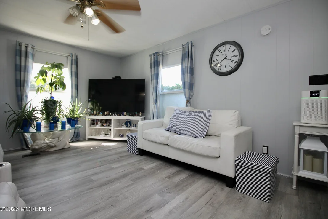 Photo of 643 Dede Drive