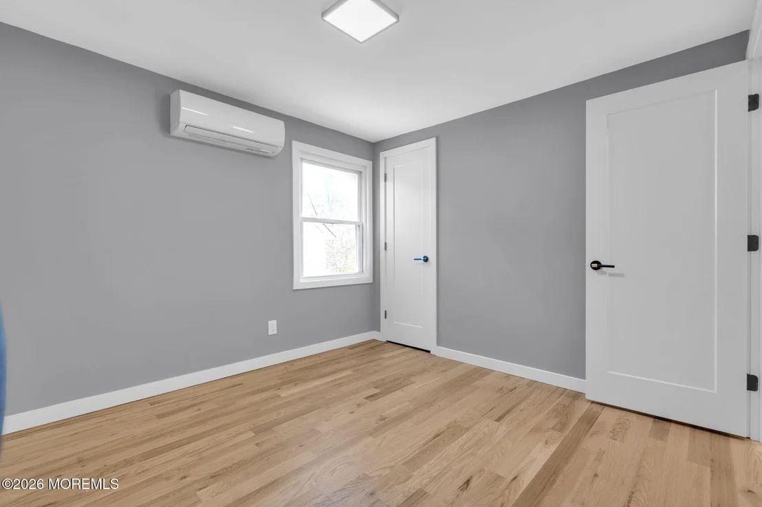 Photo of 904 Central Avenue
