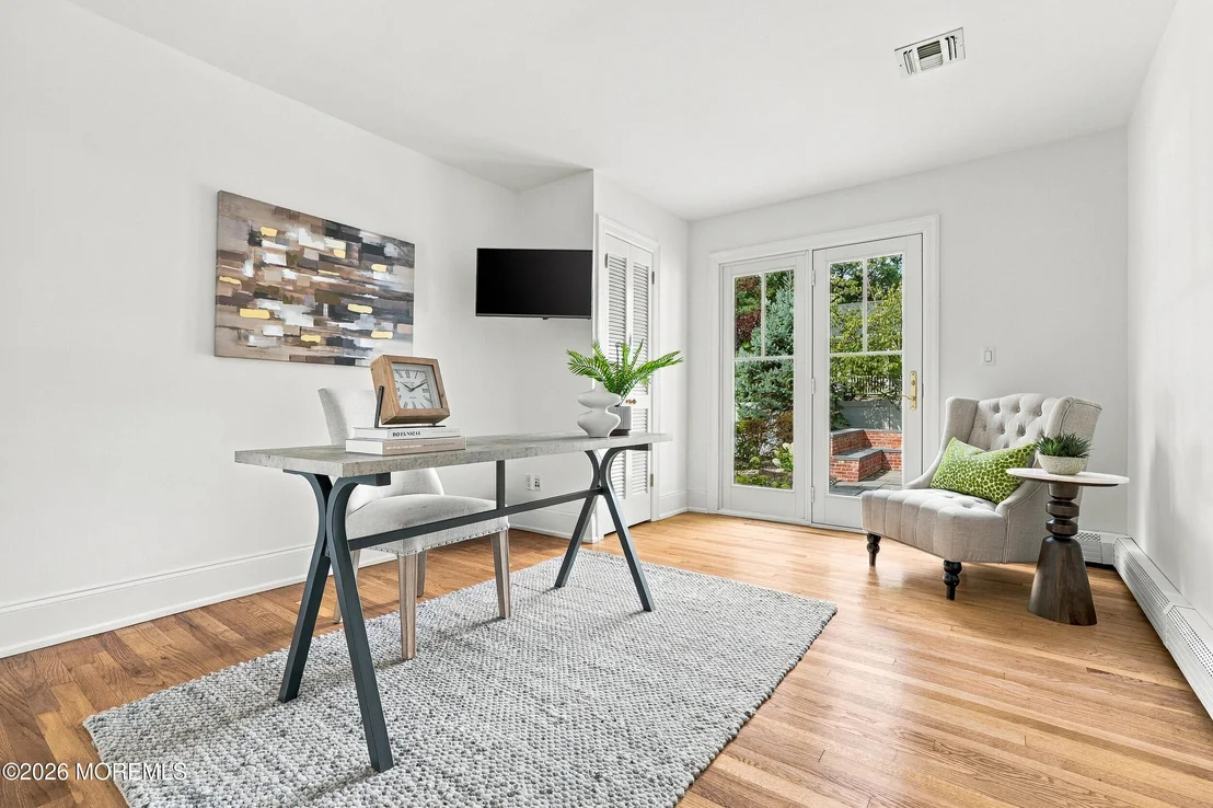 Photo of 24 Circle Drive