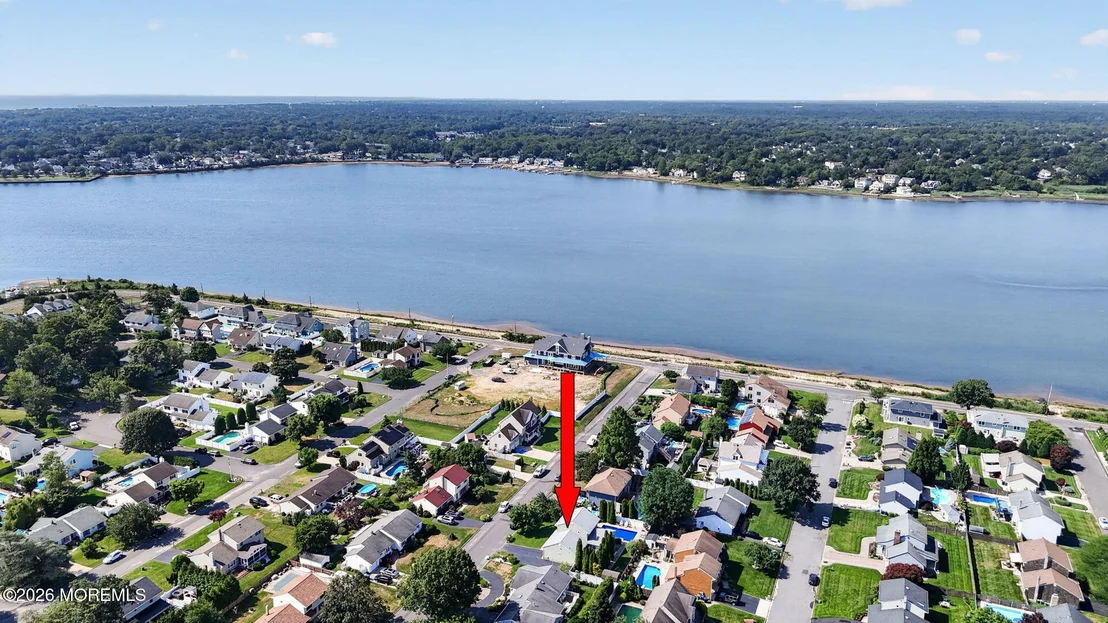 Photo of 43 Tremont Drive