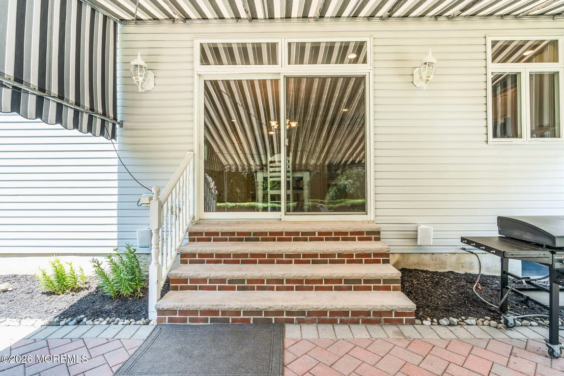 Photo of 28 Arbor Way