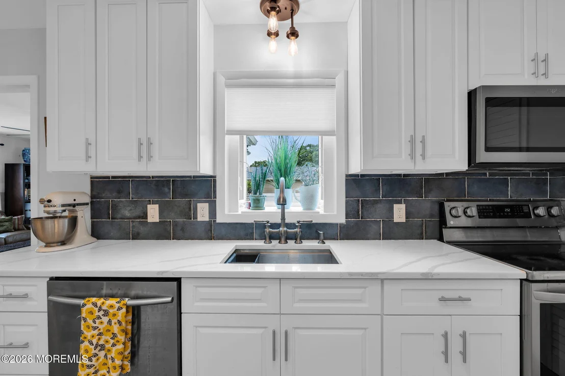 Photo of 289 Wisteria Drive