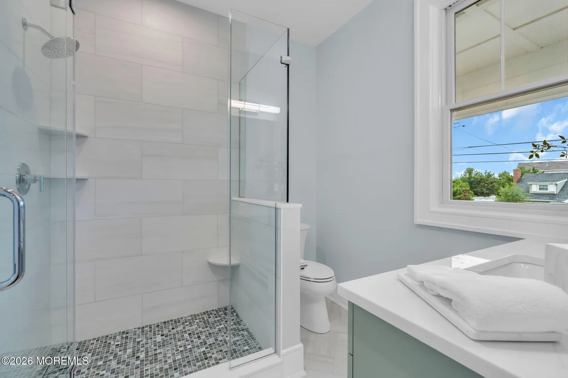 Photo of 151 Pershing Boulevard