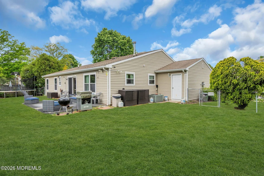 Photo of 7 Sweetbriar Trail