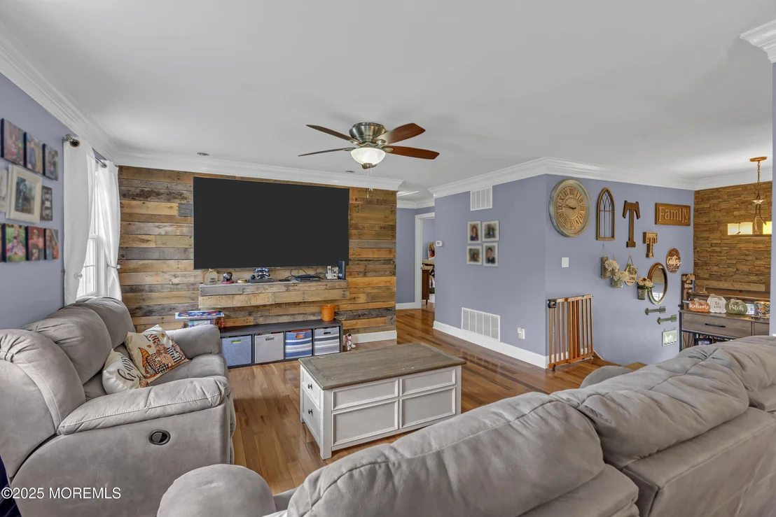 Photo of 16 Bock Boulevard