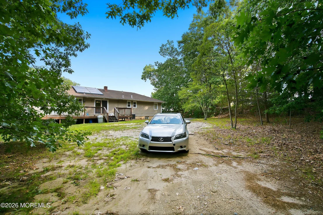 Photo of 766 Bennetts Mills Road