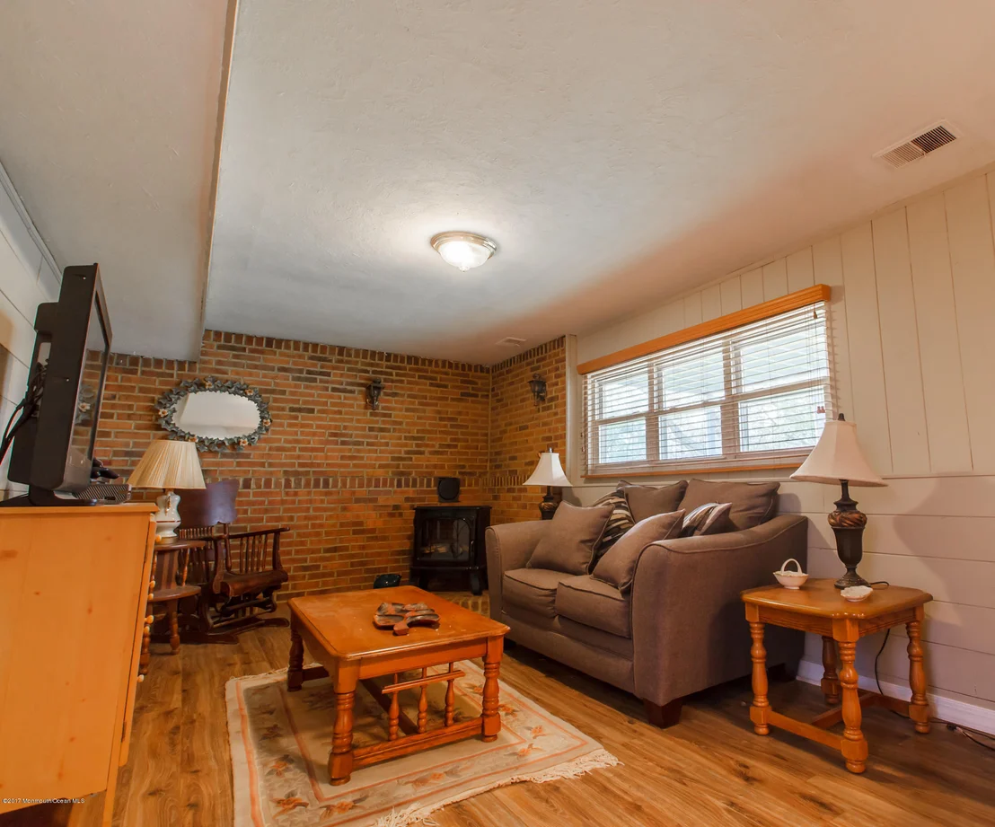 Photo of 24 Andover Road
