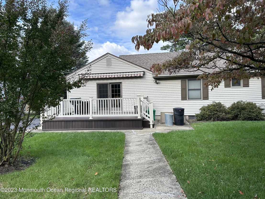 Photo of 110 Van Brackle Road