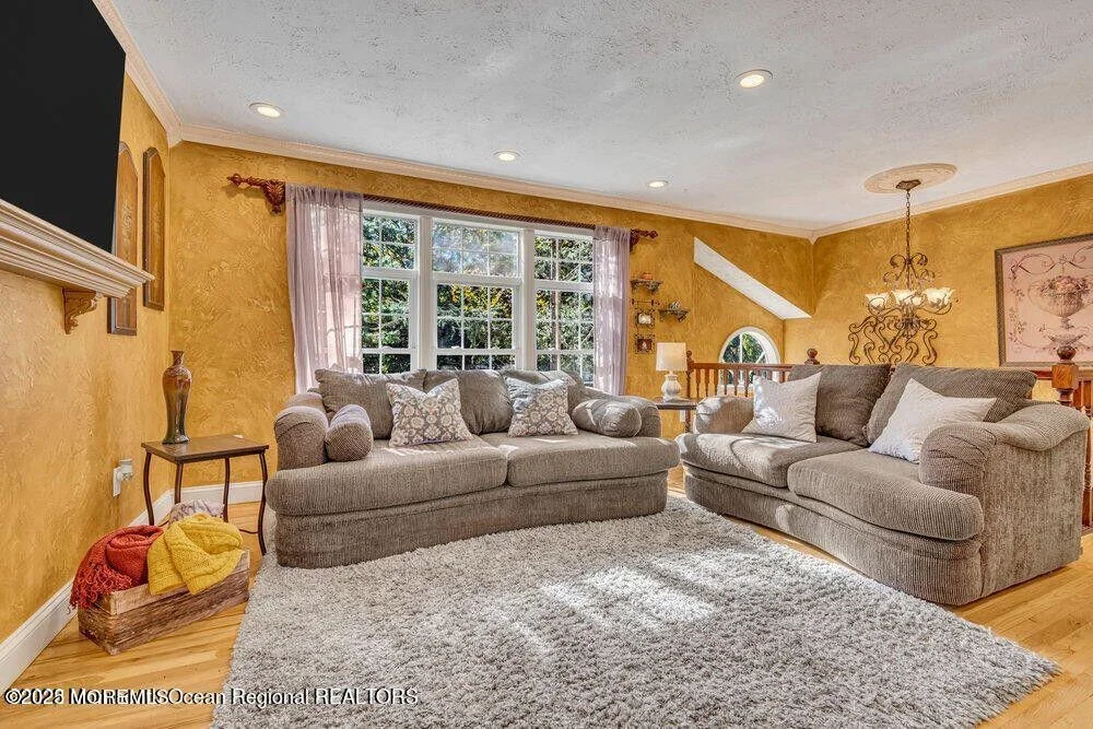 Photo of 541 Frank Applegate Road