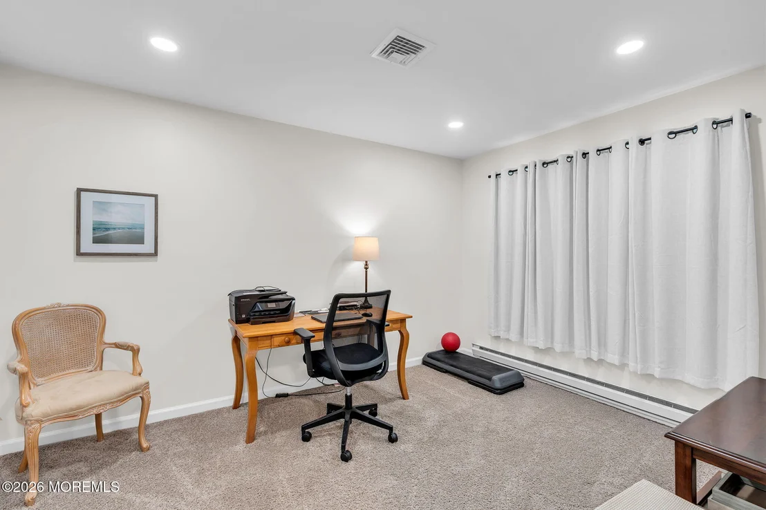Photo of 138 Courtshire Drive