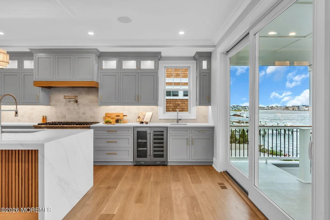 Photo of 151 Pershing Boulevard