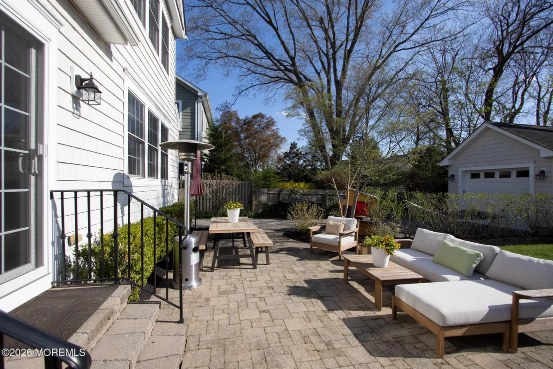 Photo of 42 Forrest Avenue