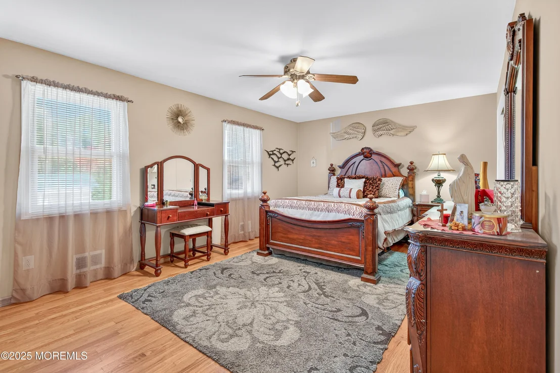 Photo of 35 Heather Road