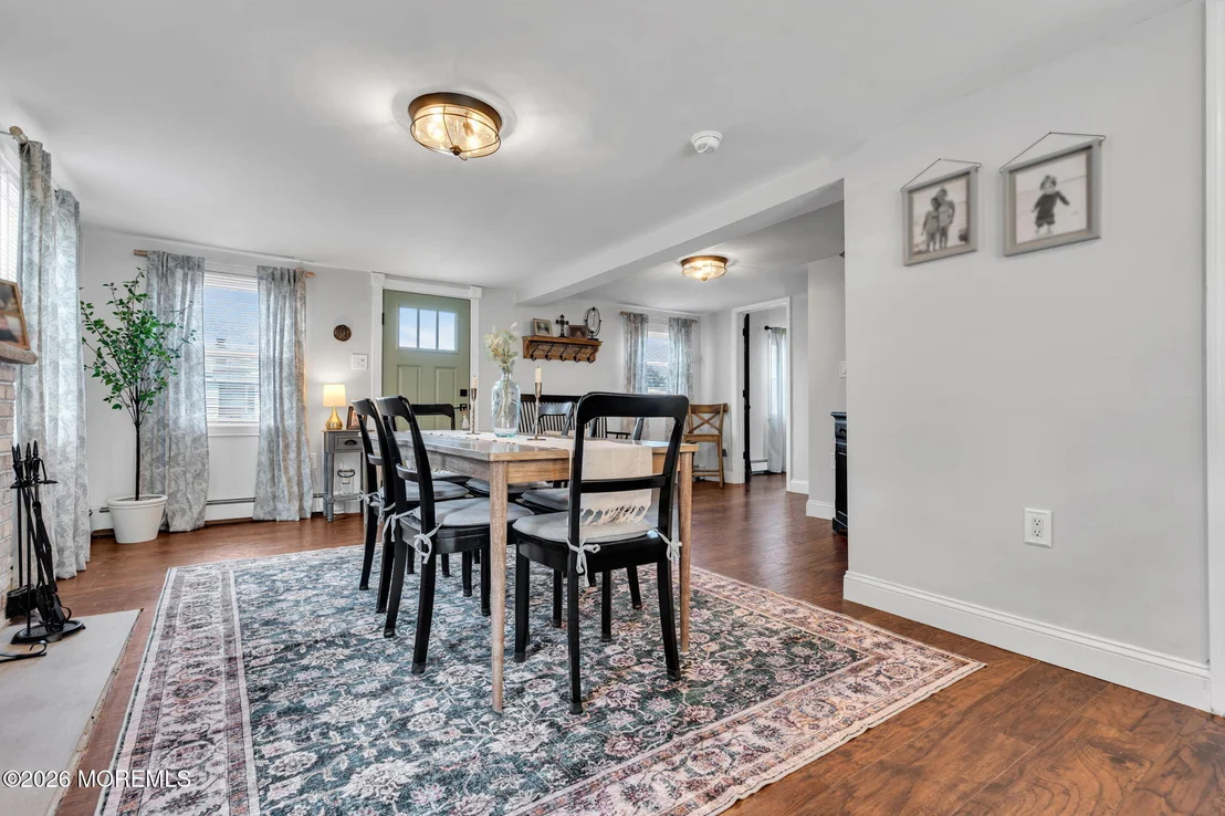 Photo of 82 Clearwater Drive