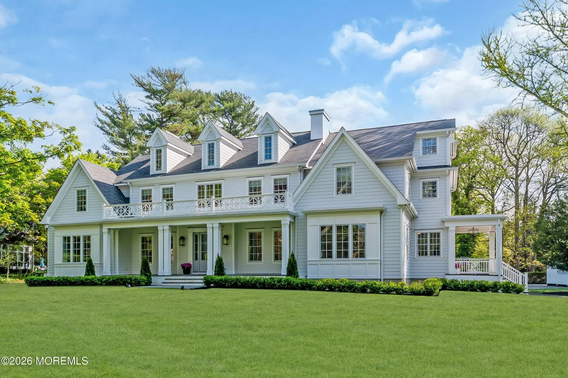 Photo of 13 Buttonwood Lane