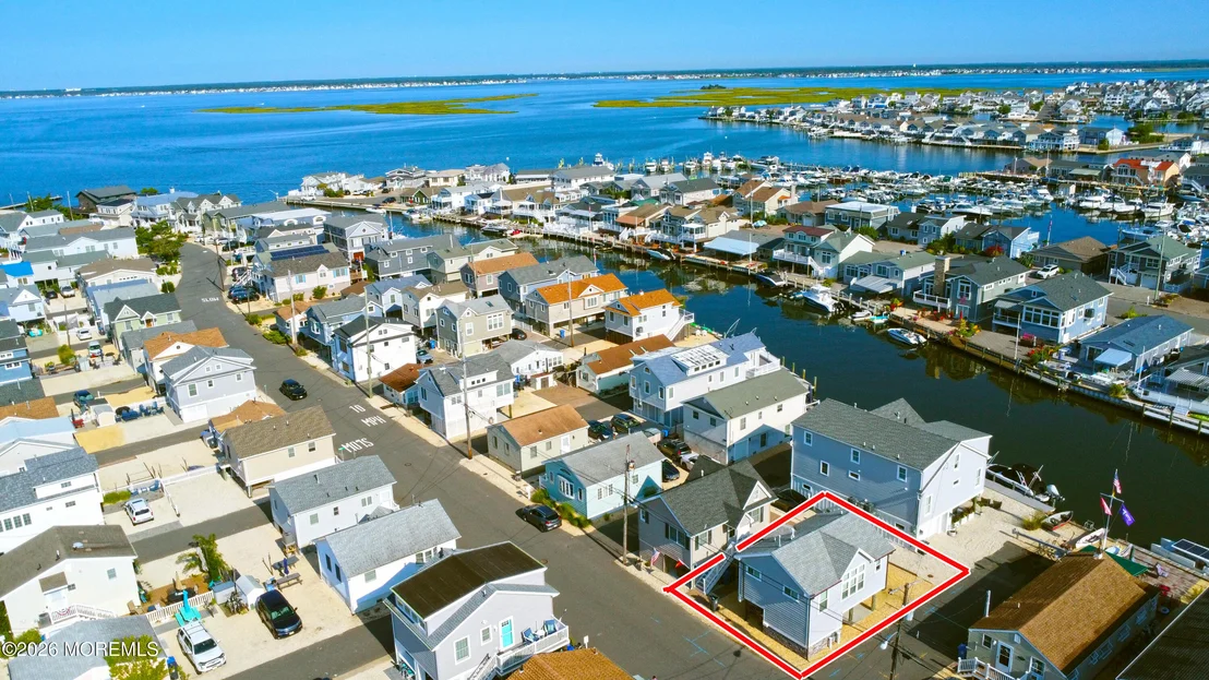 Photo of 210 Harbor Drive