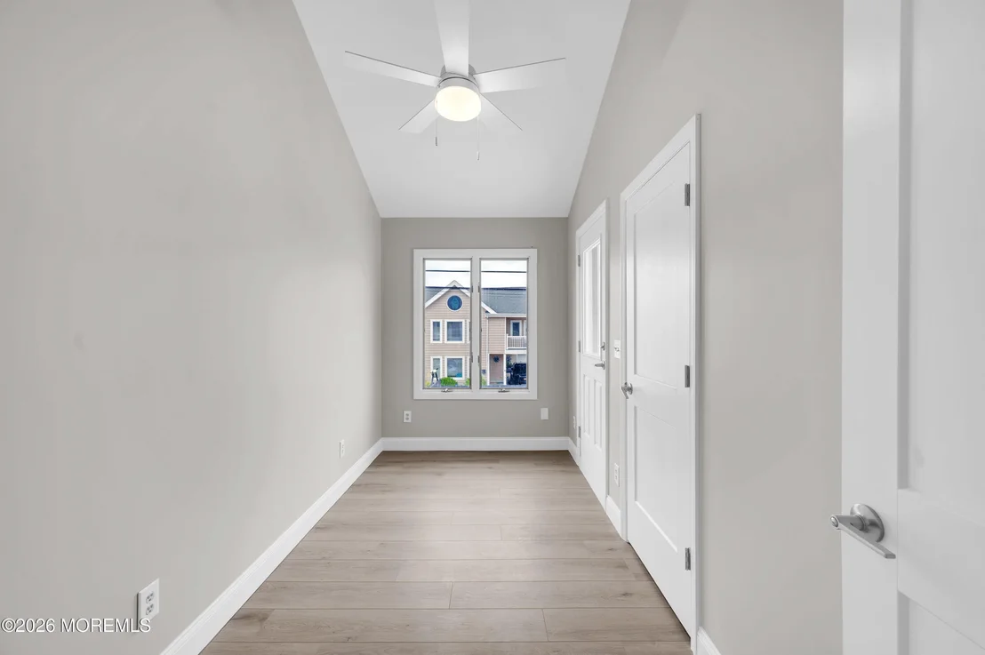 Photo of 3 7th Avenue