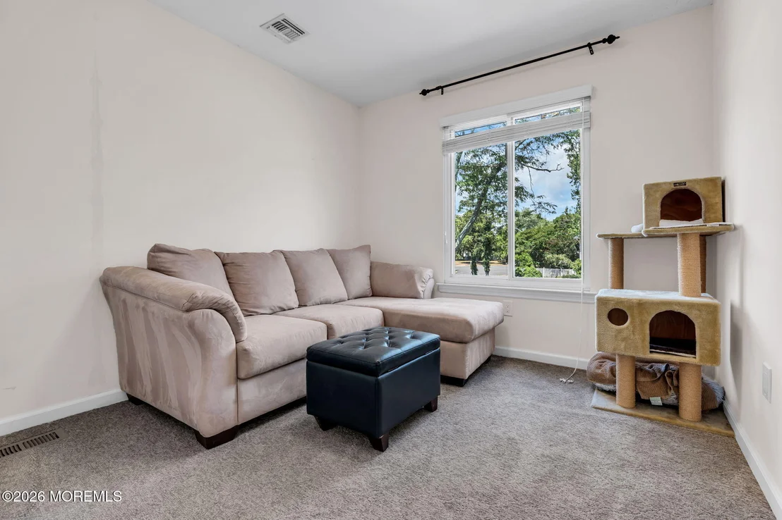 Photo of 1083 Cavan Drive