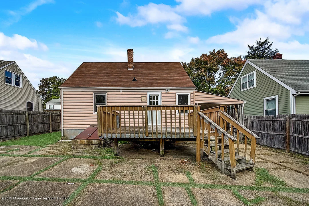 Photo of 329 Edgeview Road