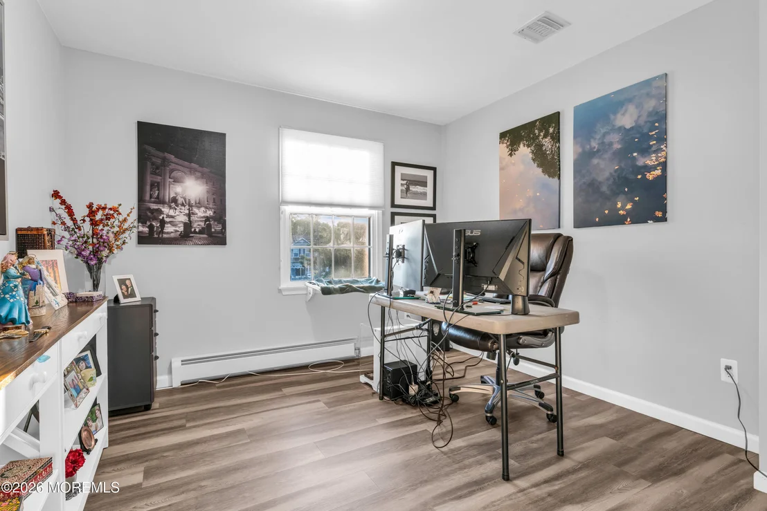Photo of 361 Eastern Boulevard