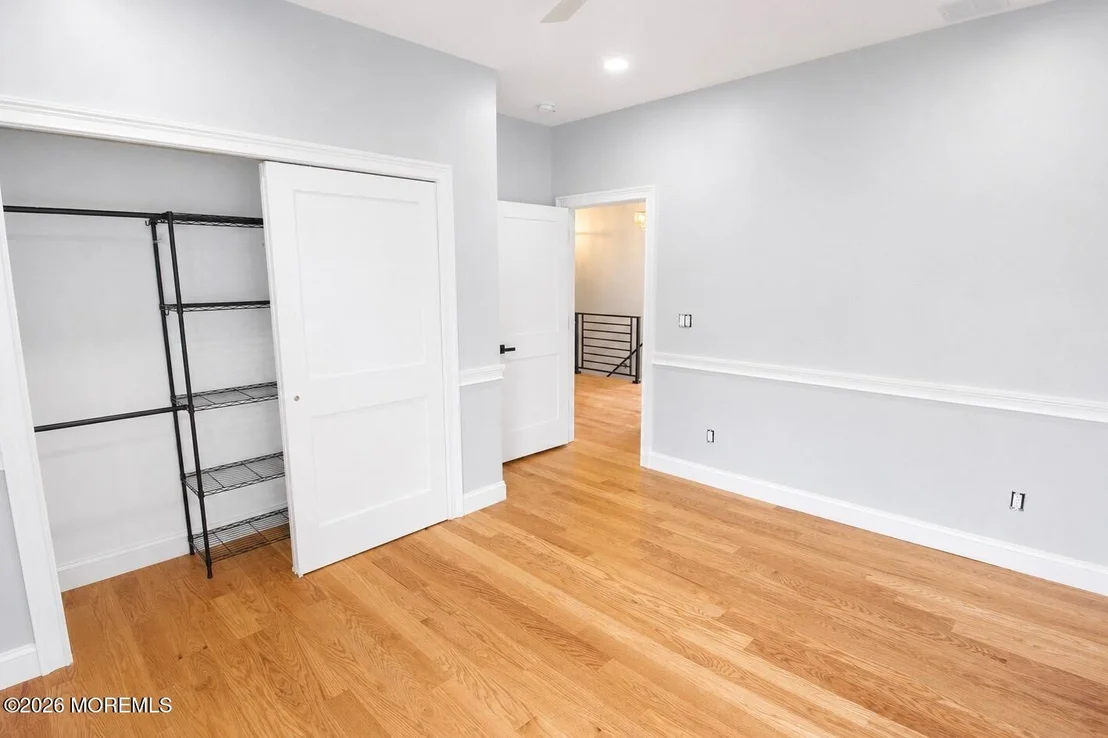 Photo of 427 Central Avenue