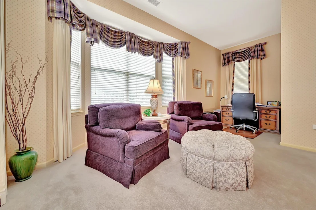 Photo of 41 Portchester Drive