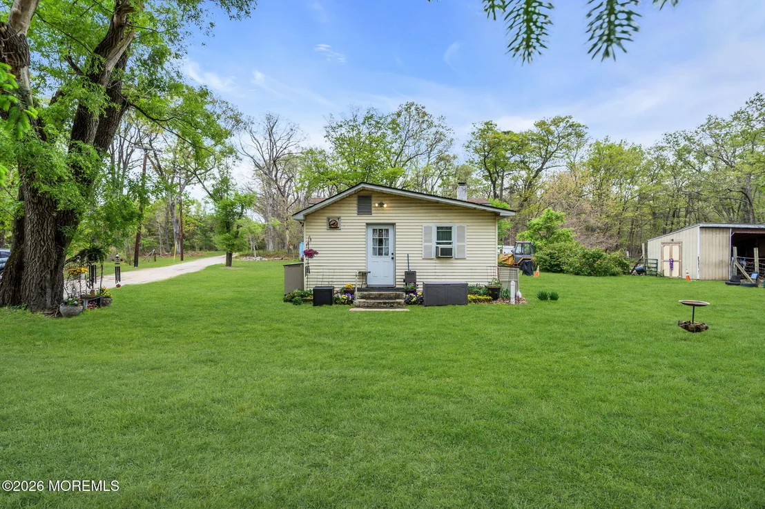 Photo of 3707 North Road