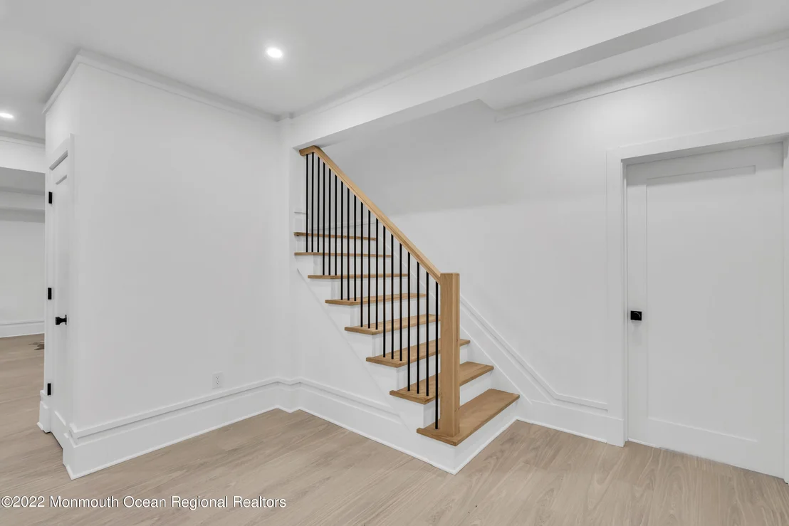 Photo of 376 Orenda Circle